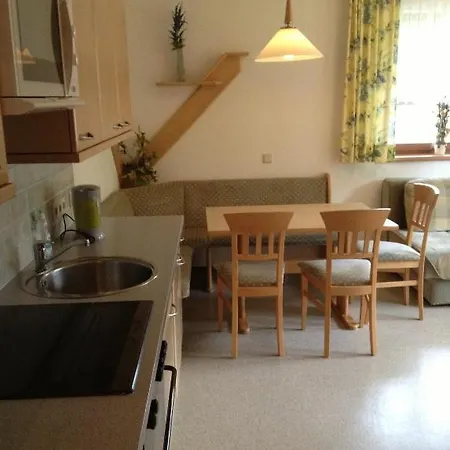 Apartmán Haus Zirmblick Saalbach-Hinterglemm Pokoj fotografie