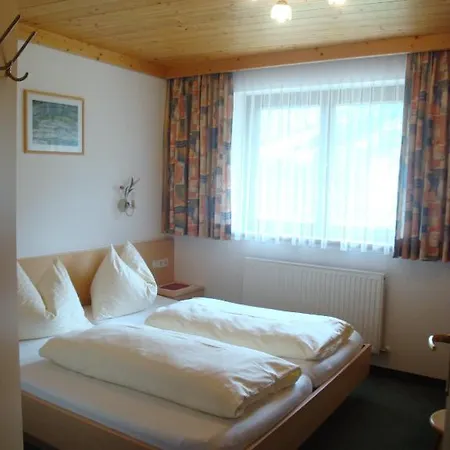Apartmán Haus Zirmblick Saalbach-Hinterglemm Pokoj fotografie